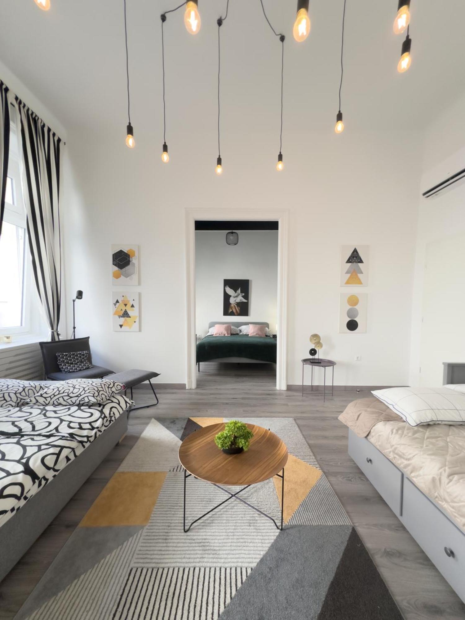 R&R Central Apartment Budapest Exterior foto